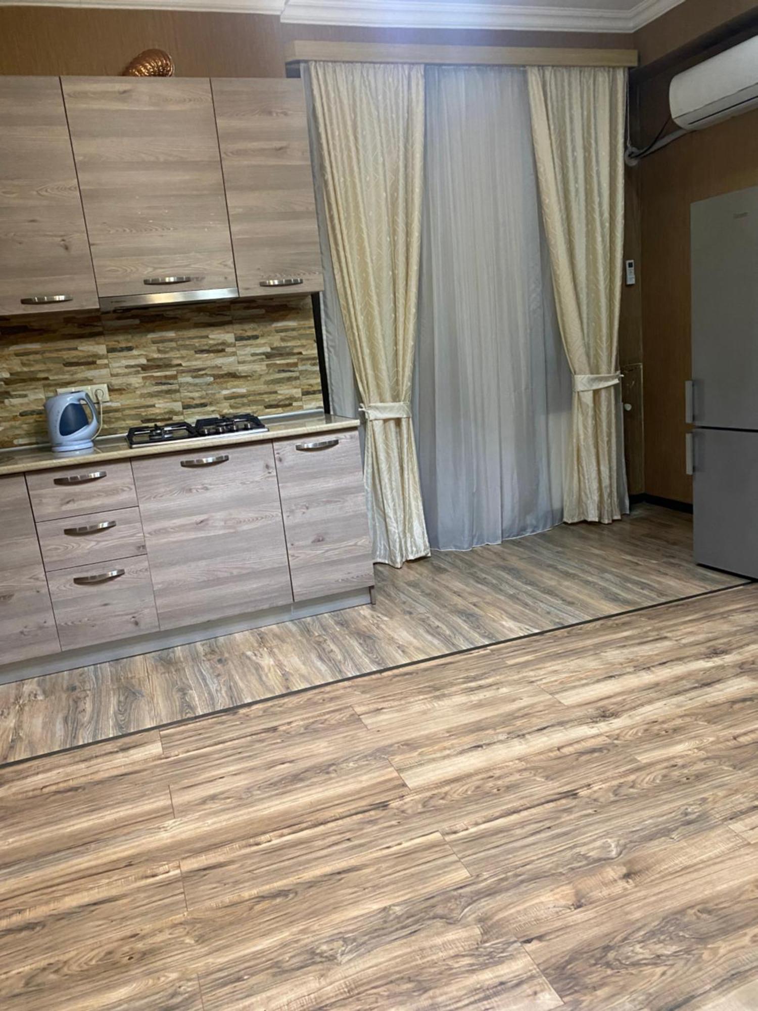 House In Varketili * 第比利斯